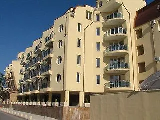 вива апартментс